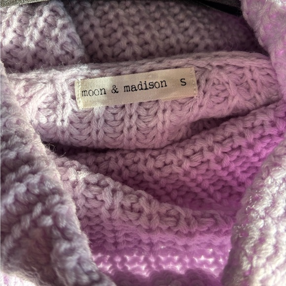 Lavender cowl neck sweater - Picture 2 of 2